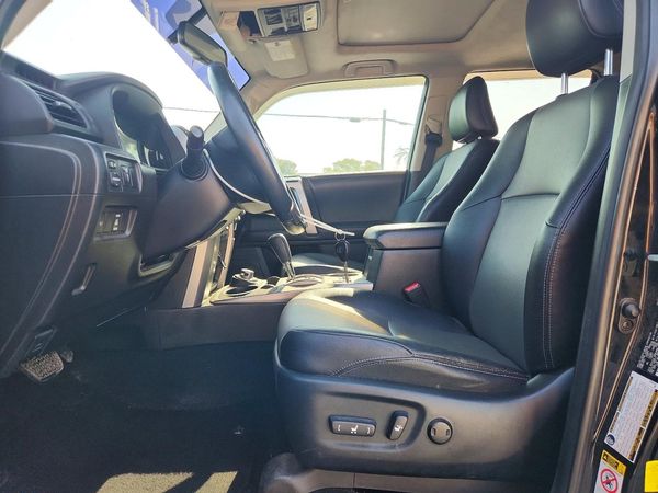 2015 TOYOTA 4RUNNER — DENT
