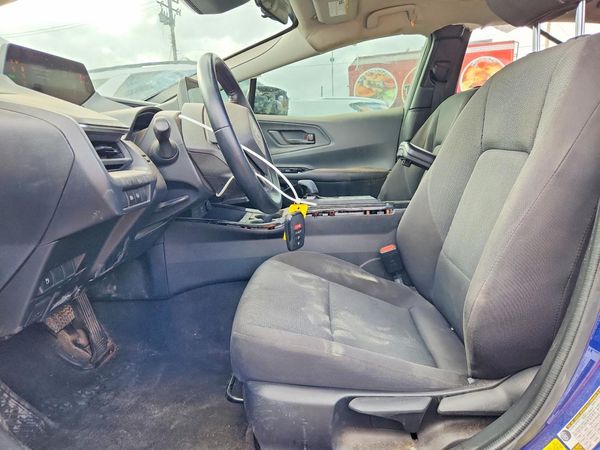 2023 TOYOTA PRIUS — DENT