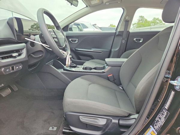 2026 KIA K4 — DENT