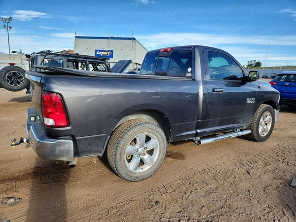 2014 RAM 1500 SLT