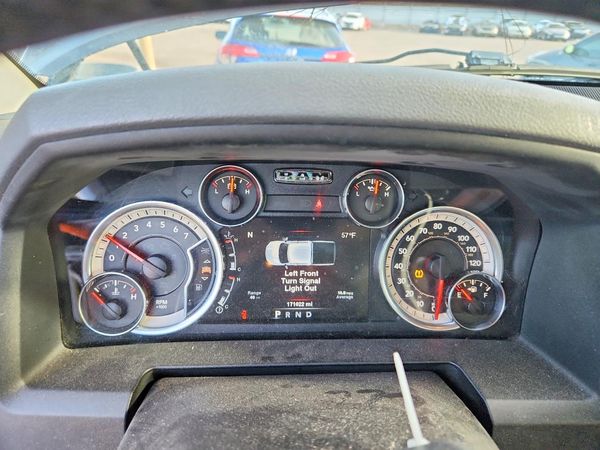2014 RAM 1500 SLT