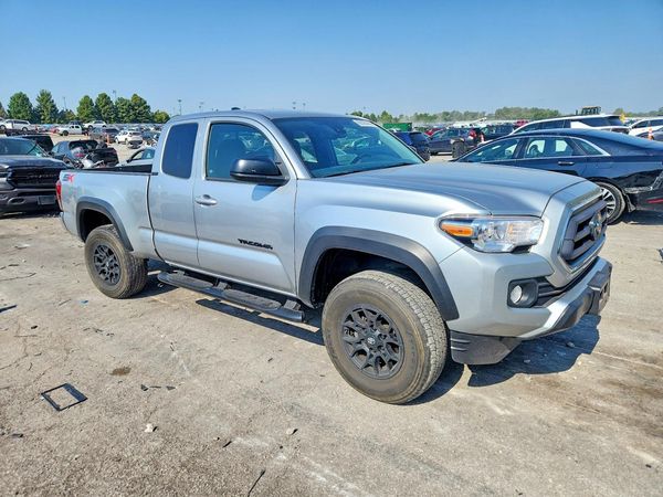 2023 TOYOTA TACOMA SR5 — Passenger 3/4