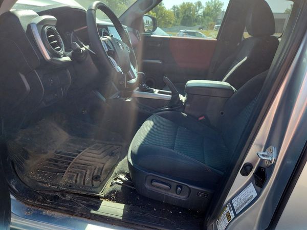 2023 TOYOTA TACOMA SR5 — DENT
