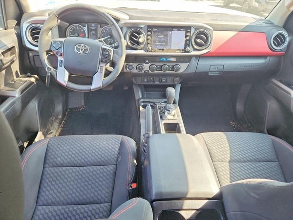 2023 TOYOTA TACOMA SR5 — CKPT