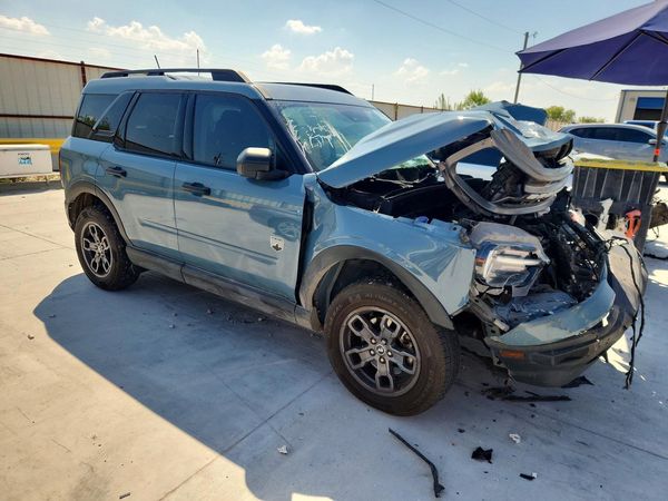 2022 FORD BRONCO Big Bend — Passenger 3/4