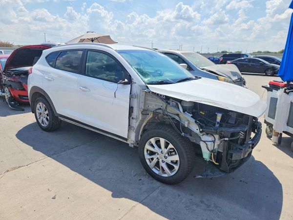 2021 HYUNDAI TUCSON — Passenger 3/4