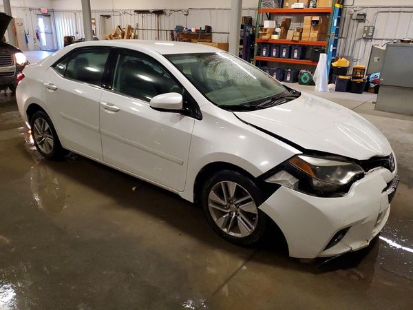 2015 TOYOTA COROLLA — Passenger 3/4