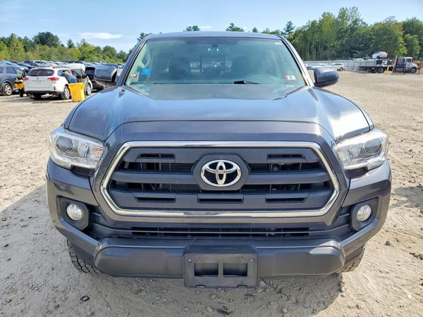 2016 TOYOTA TACOMA