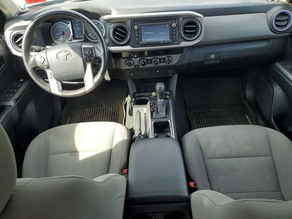 2016 TOYOTA TACOMA
