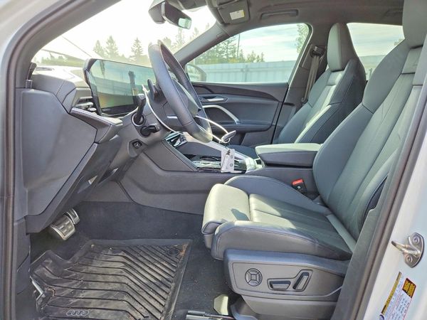 2025 AUDI Q5 — DENT