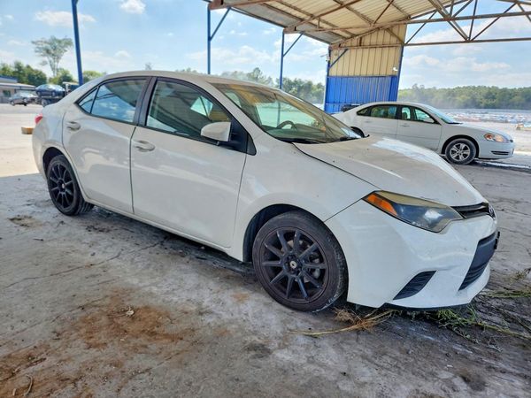 2014 TOYOTA COROLLA — Passenger 3/4