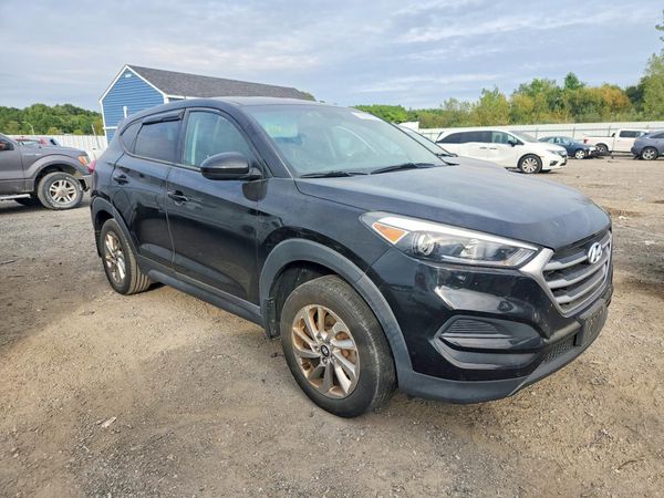 2018 HYUNDAI TUCSON — Passenger 3/4