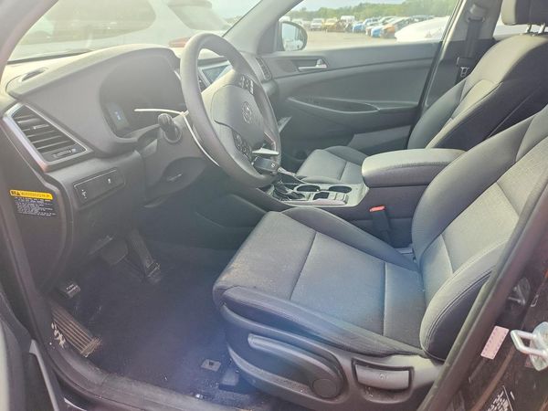 2018 HYUNDAI TUCSON — DENT