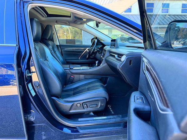 2022 LEXUS RX 450hL Luxury