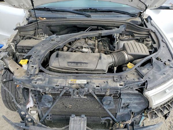 2015 DODGE DURANGO — Engine bay