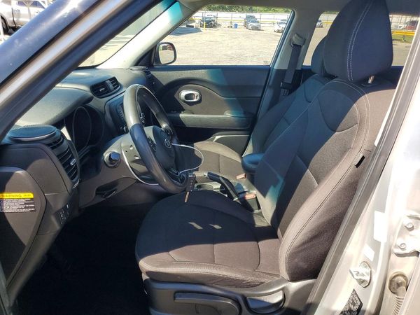 2018 KIA SOUL — DENT