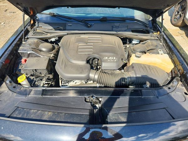 2022 DODGE CHALLENGER — Engine bay