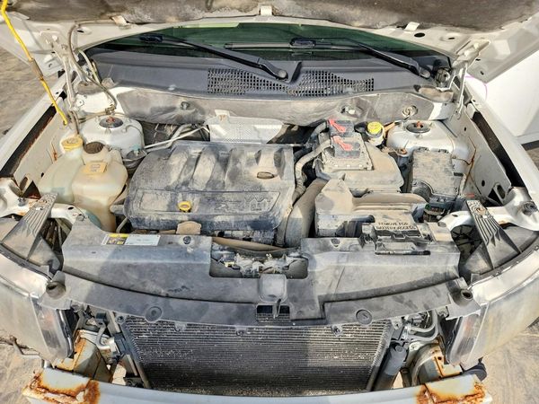 2014 JEEP COMPASS Latitude — Engine bay