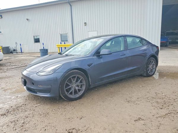 2022 TESLA MODEL 3 — DSFA — Front 3/4