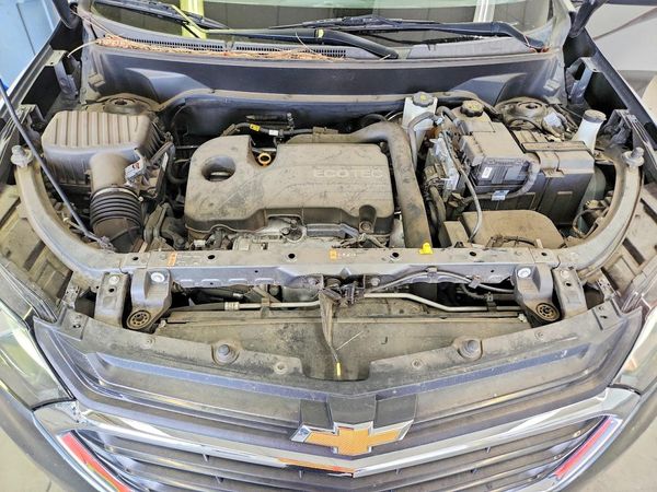 2020 CHEVROLET EQUINOX LS — Engine bay
