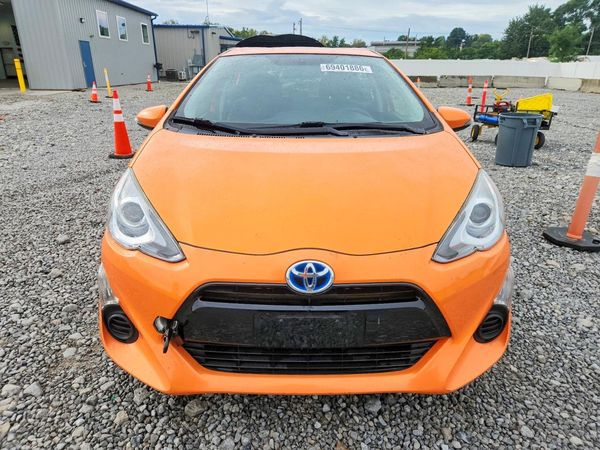 2015 TOYOTA PRIUS — DIRF