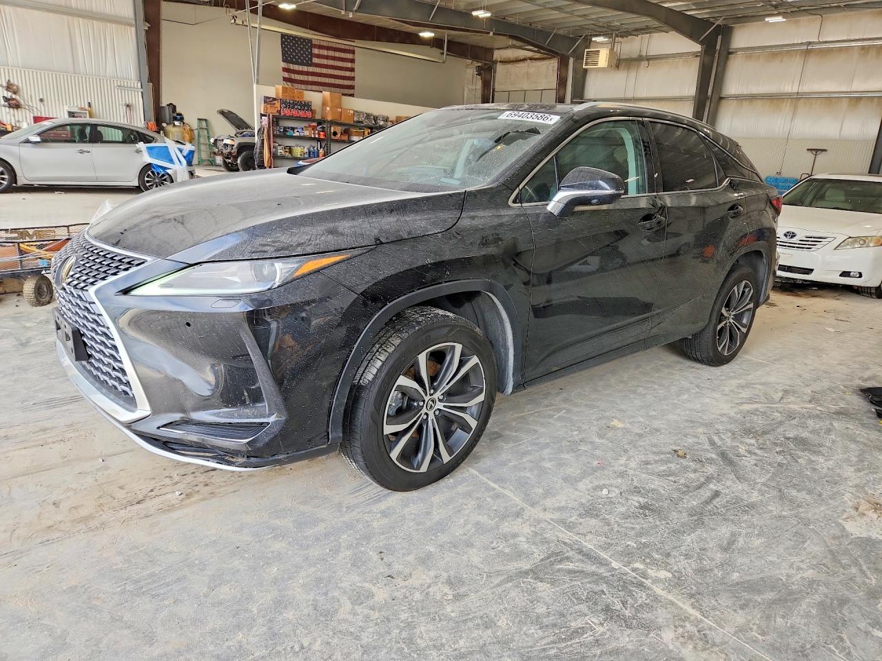 2021 LEXUS RX 350 Premium — Front 3/4