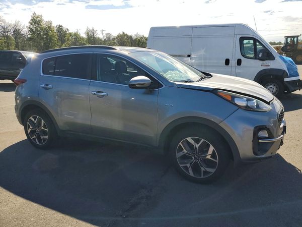 2020 KIA SPORTAGE — Passenger 3/4