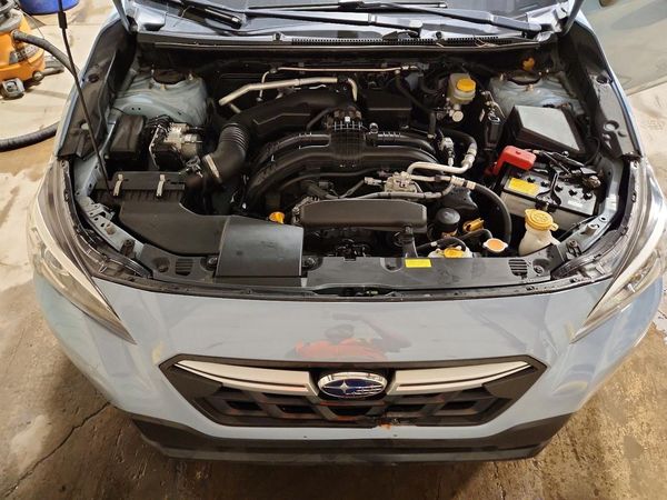 2021 SUBARU CROSSTREK — Engine bay
