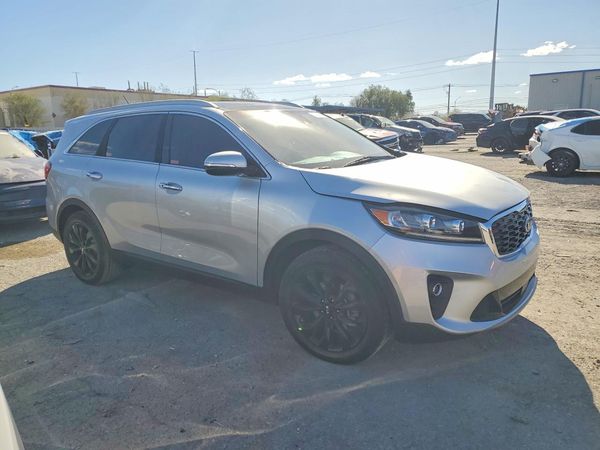 2020 KIA SORENTO — Passenger 3/4