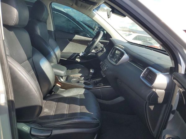 2020 KIA SORENTO — DENT