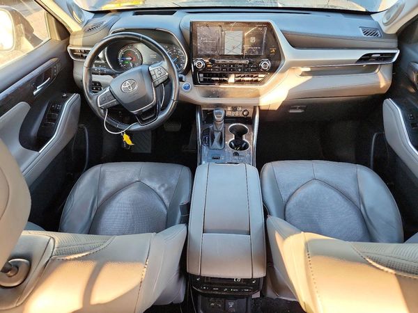 2020 TOYOTA HIGHLANDER — CKPT
