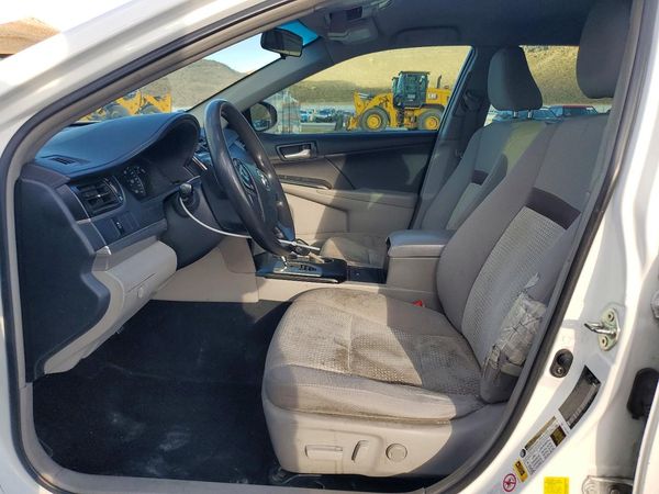 2014 TOYOTA CAMRY — DENT