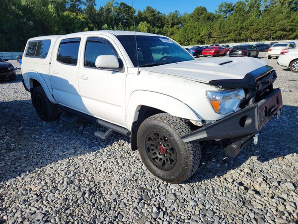 2013 TOYOTA TACOMA Delux — Passenger 3/4