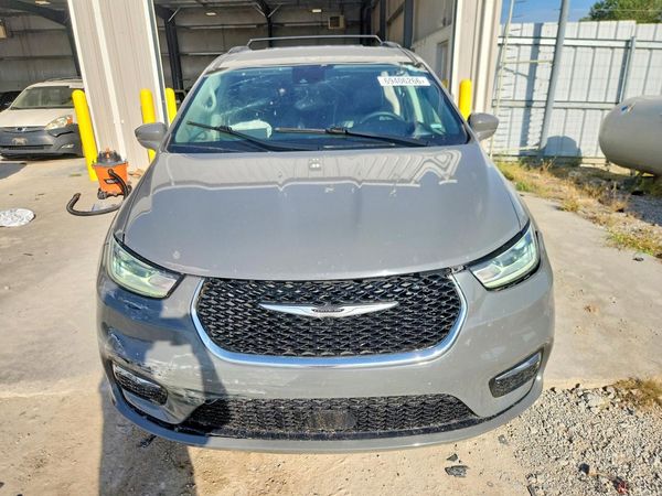 2022 CHRYSLER PACIFICA Touring L — DIRF
