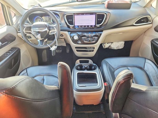 2022 CHRYSLER PACIFICA Touring L — CKPT