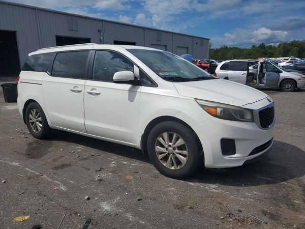 2015 KIA SEDONA GL - Middle-low — Passenger 3/4