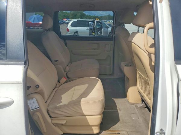 2015 KIA SEDONA GL - Middle-low — PSRS
