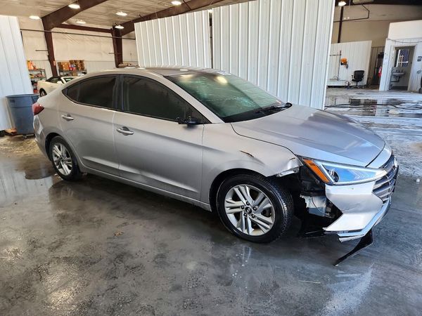 2020 HYUNDAI ELANTRA — Passenger 3/4