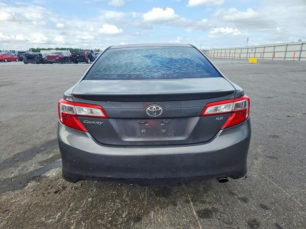 2014 TOYOTA CAMRY — DIRR