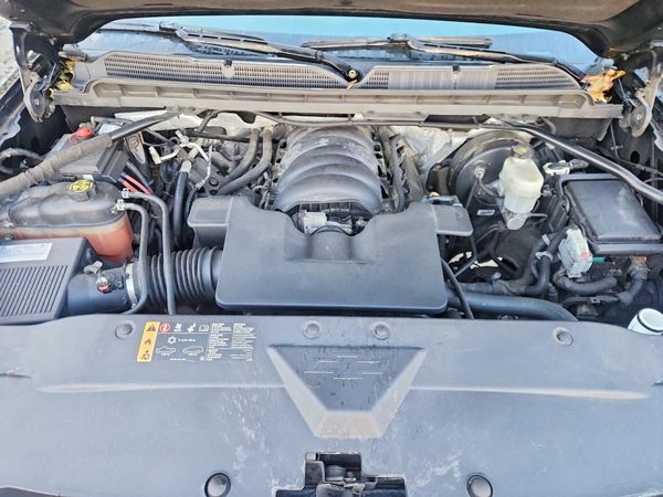 2017 CHEVROLET SILVERADO Work Truck/LS/Fleet/Base — Engine bay