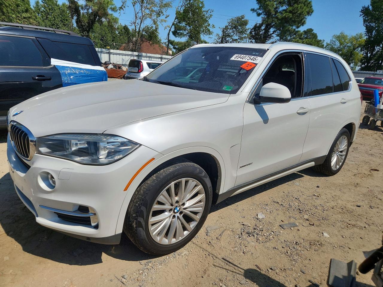 2016 BMW X5 — Front 3/4