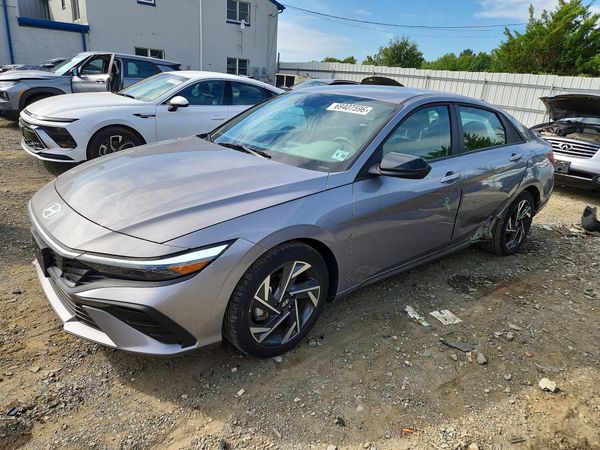 2025 HYUNDAI ELANTRA — DSFA — Front 3/4