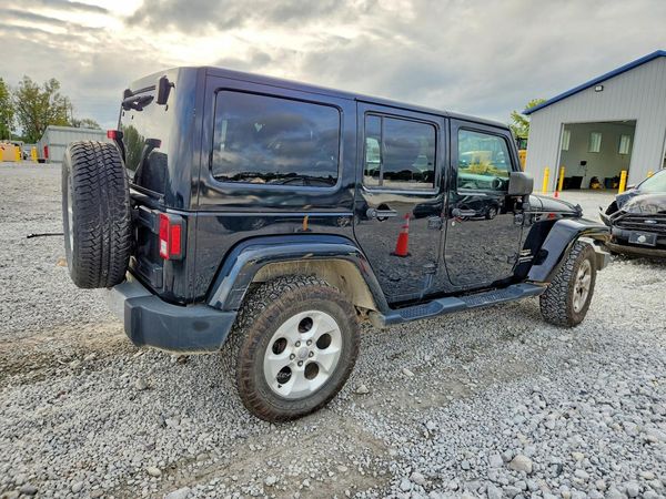 2015 JEEP WRANGLER UNLIMITED Sahara — PSRA