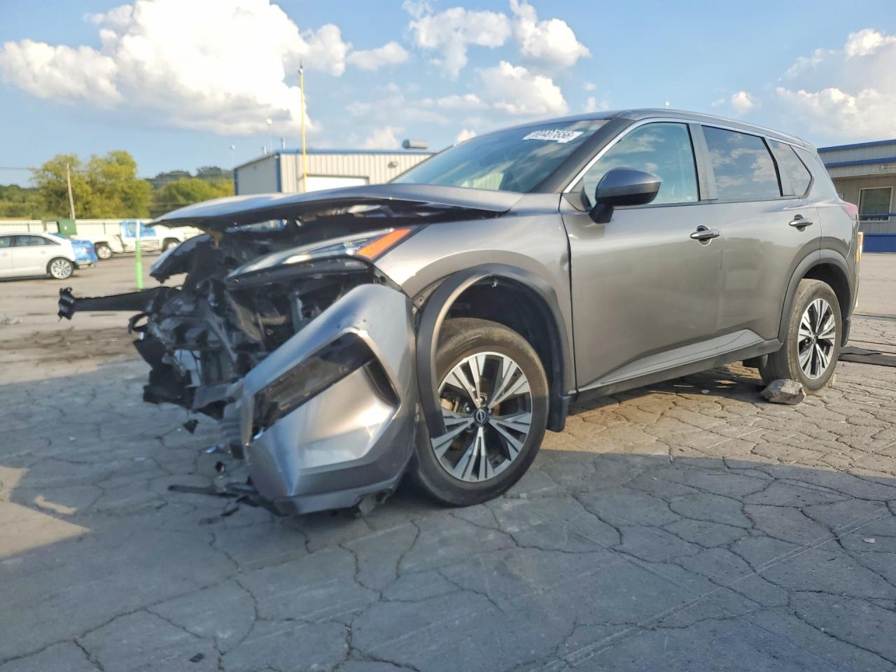 2023 NISSAN ROGUE SV — Front 3/4