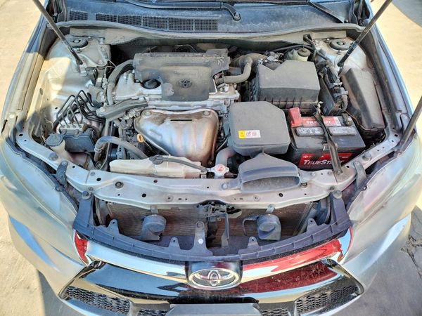 2017 TOYOTA CAMRY LE/SE/XLE/XSE — Engine bay
