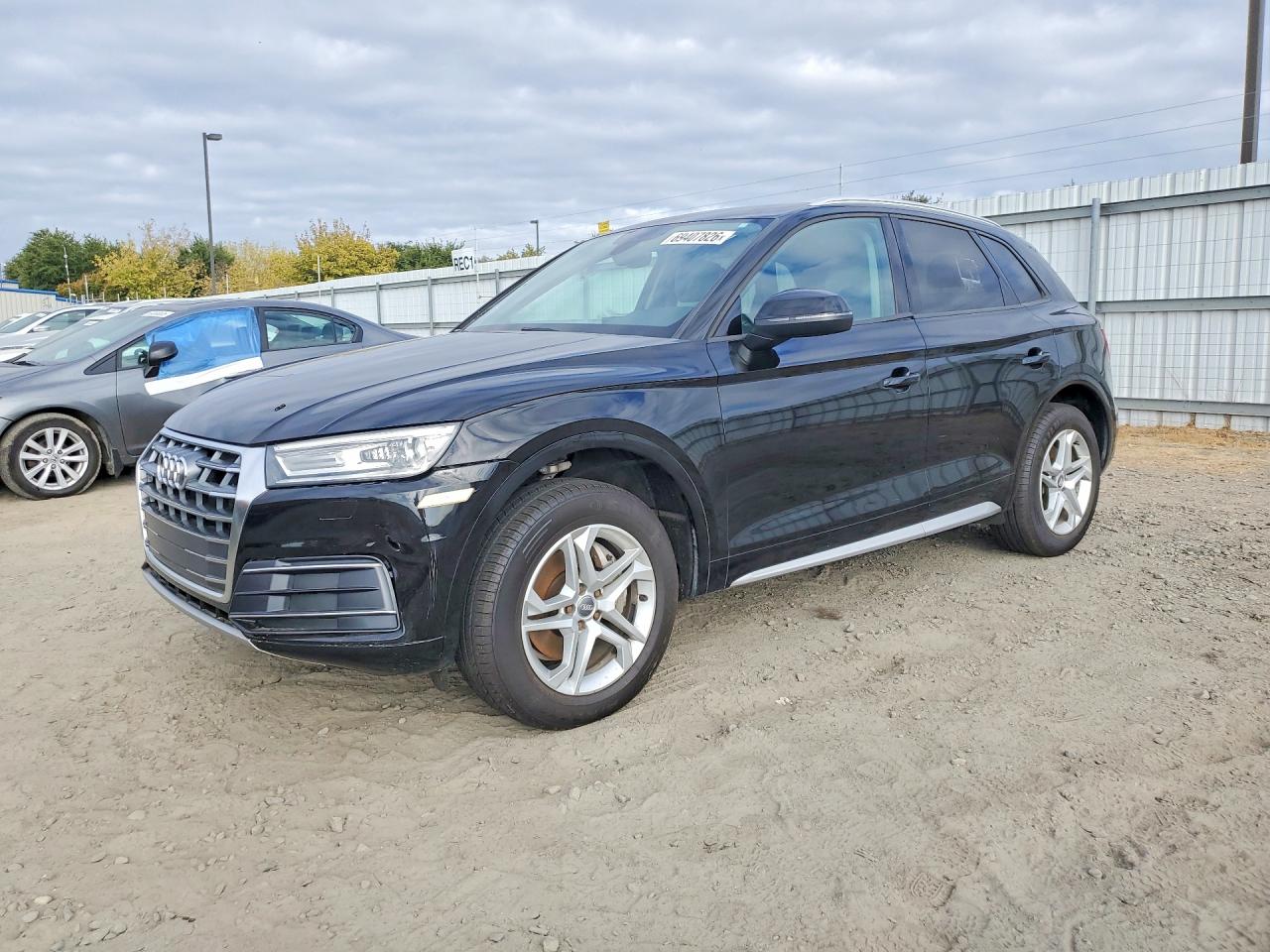 2018 AUDI Q5 — Front 3/4