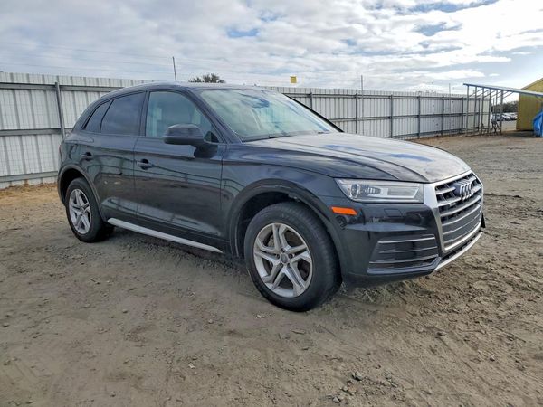 2018 AUDI Q5 — Passenger 3/4