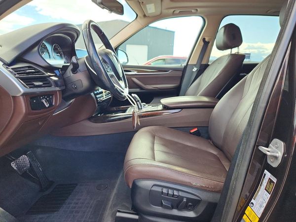 2016 BMW X5 — DENT