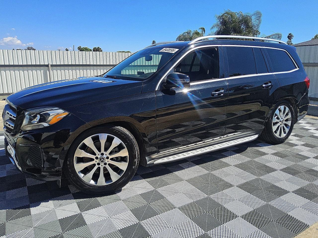 2019 MERCEDES-BENZ GLS-CLASS GLS450-4M — Front 3/4
