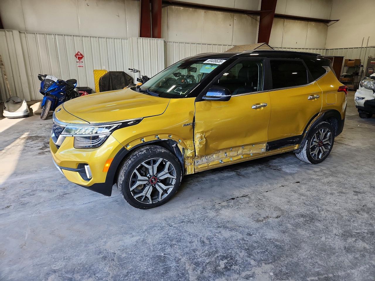 2021 KIA SELTOS — Front 3/4